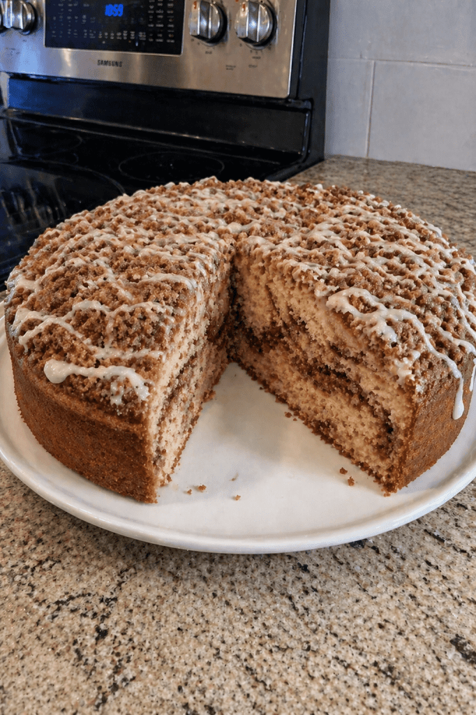 cinnamon roll coffee cake