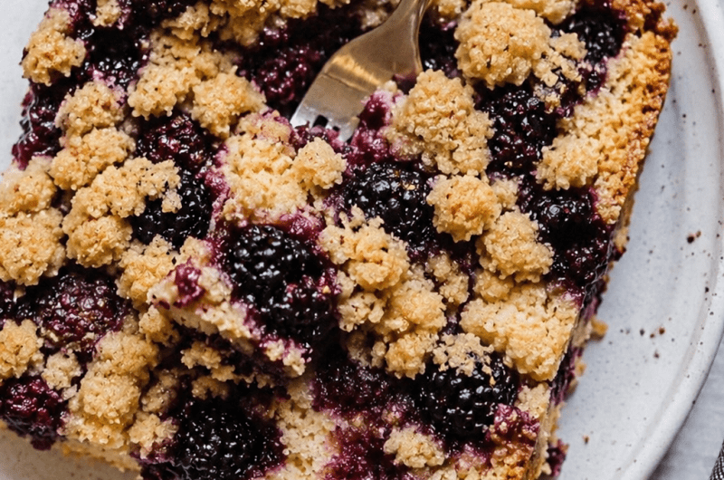 blackberry coffee cake