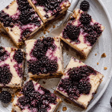 blackberry cheesecake bars
