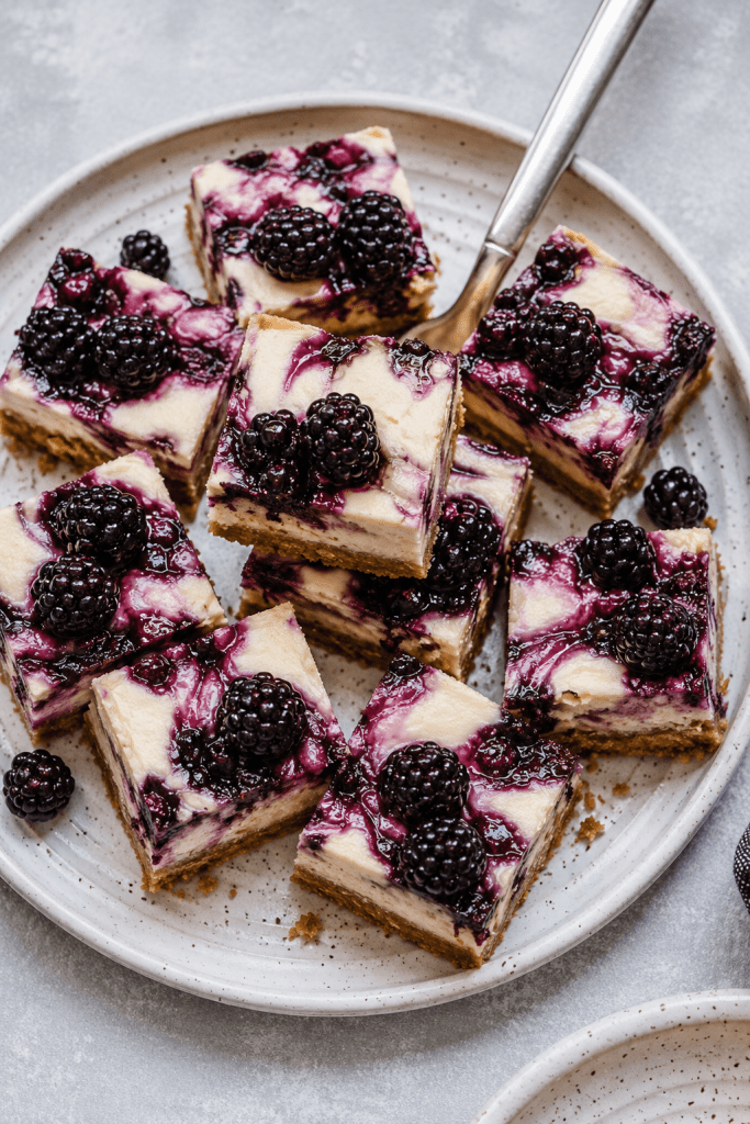 blackberry cheesecake bars